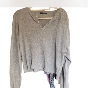 Brandy Melville Women's Grey Top